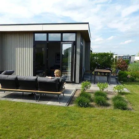 Casa-miu Am Wasser - - Perfekt Fuer Familien - Mit Freibad, Sauna, Restaurant Und Spielplatz * Olburgen