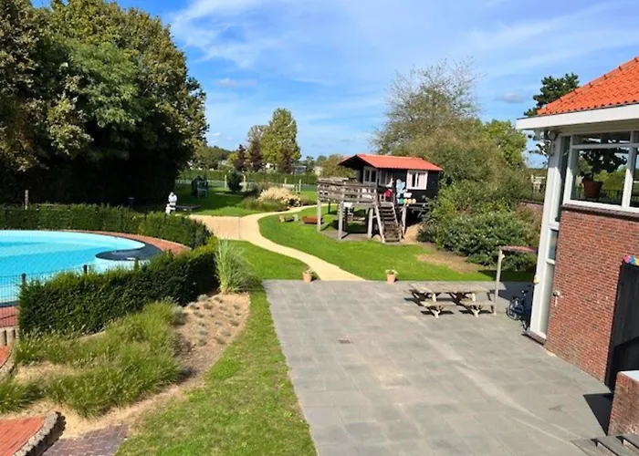 55 Am Wasser - Perfekt Fuer Familien - Mit Freibad, Sauna, Restaurant Und Spielplatz *