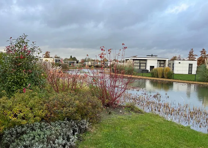 55 Am Wasser - Perfekt Fuer Familien - Mit Freibad, Sauna, Restaurant Und Spielplatz * Olburgen