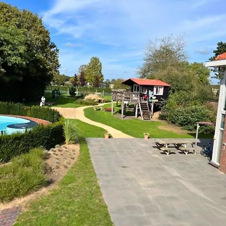 55 Am Wasser - Perfekt Fuer Familien - Mit Freibad, Sauna, Restaurant Und Spielplatz *