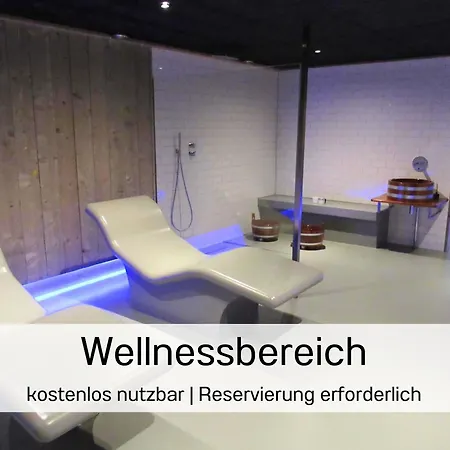 55 Am Wasser - Perfekt Fuer Familien - Mit Freibad, Sauna, Restaurant Und Spielplatz