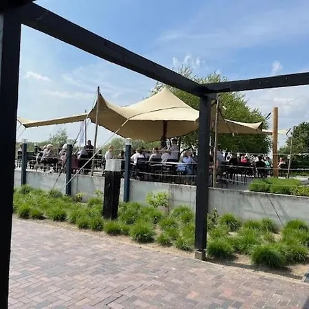 בית נופש 55 Am Wasser - Perfekt Fuer Familien - Mit Freibad, Sauna, Restaurant Und Spielplatz Olburgen