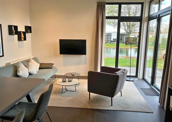 55 Am Wasser - Perfekt Fuer Familien - Mit Freibad, Sauna, Restaurant Und Spielplatz