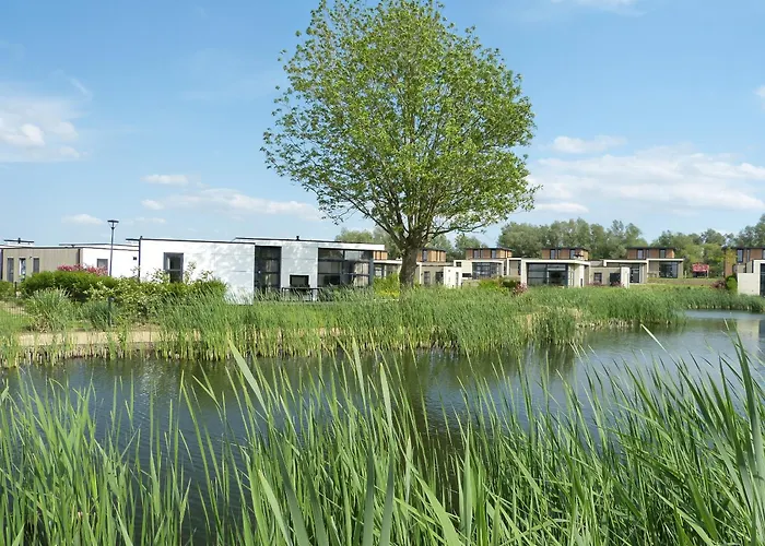 55 Am Wasser - Perfekt Fuer Familien - Mit Freibad, Sauna, Restaurant Und Spielplatz 펜션 Olburgen